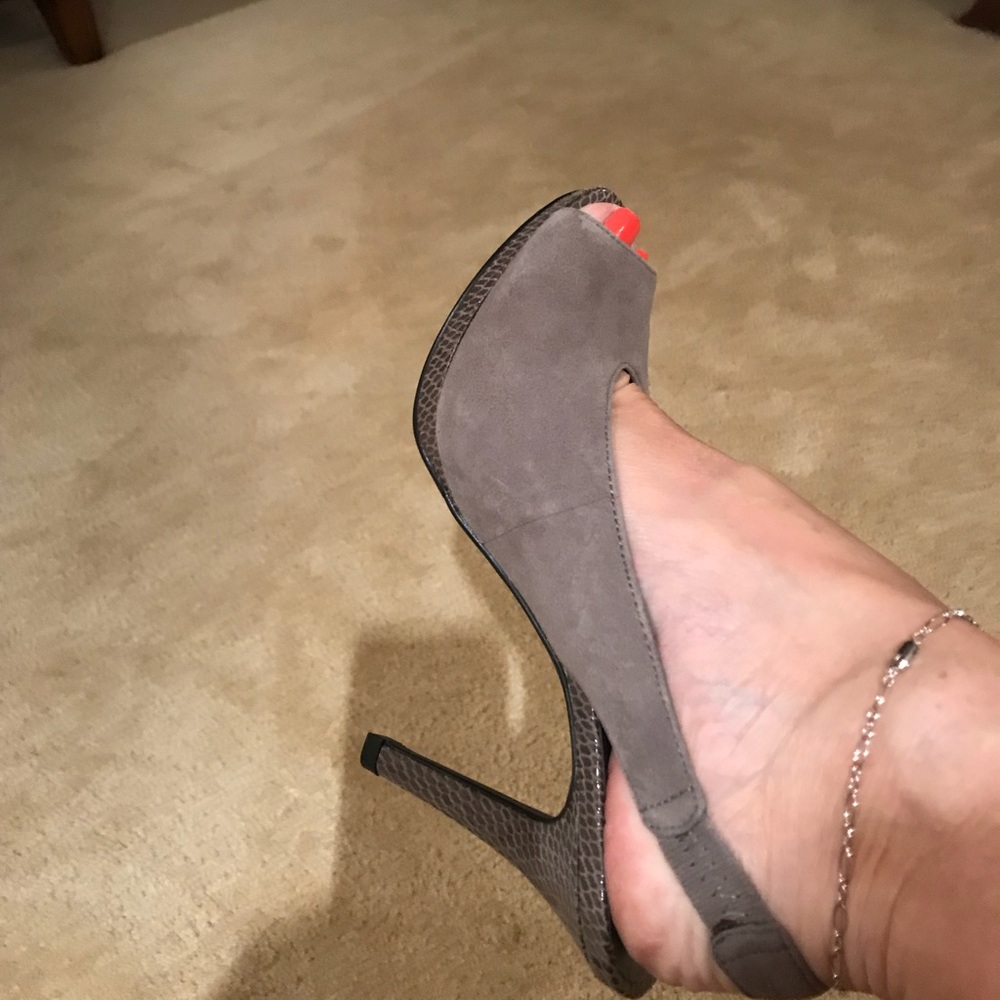 Moda Shoes - Picture 4 of 6